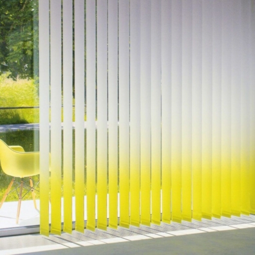 Пластиковые жалюзи для беседок